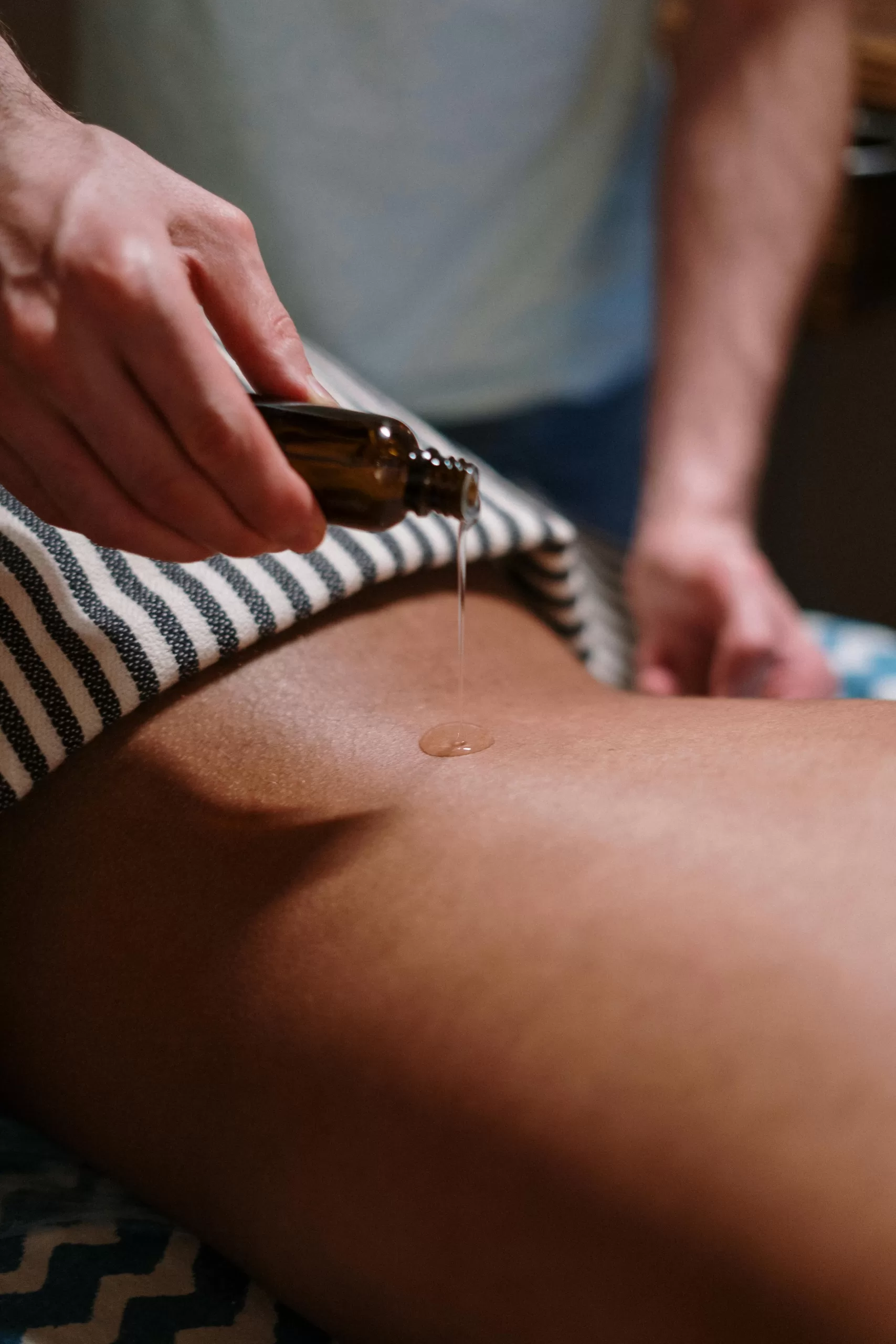 Massage Scaled